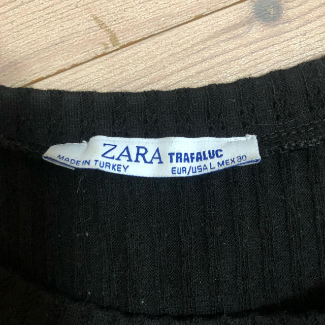 ZARA(ザラ)のZARA 半袖 リブT 黒 レディースのトップス(Tシャツ(半袖/袖なし))の商品写真