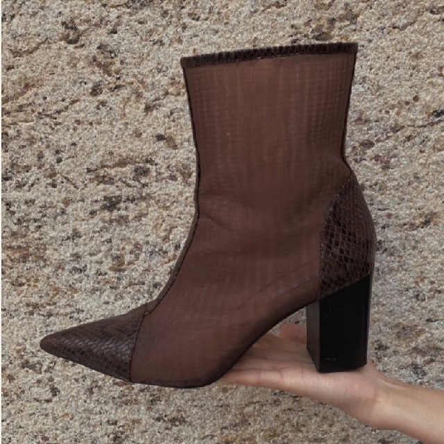 MESH PIPING BOOTS