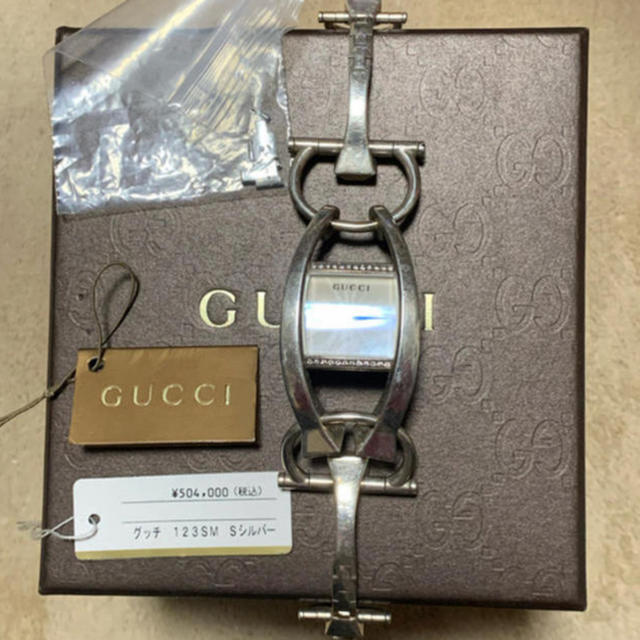 Gucci(グッチ)のGUCCI 腕時計 レディースのファッション小物(腕時計)の商品写真