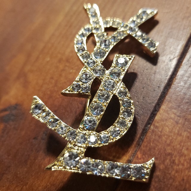 Yves Saint Laurent イヴ・サンローラン ブローチ YSL - ブローチ Yves Saint Laurent イヴ・サンローラン ブローチ YSL - ブローチ