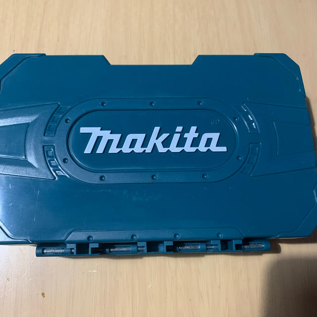 Makita(マキタ)のマキタ インパクトドリルドライバー用ビットセット スポーツ/アウトドアの自転車(工具/メンテナンス)の商品写真