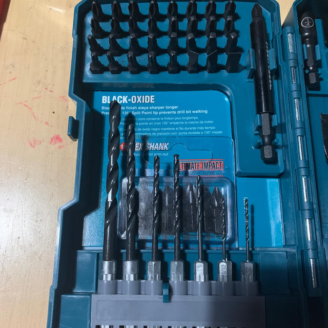 Makita - マキタ インパクトドリルドライバー用ビットセットの通販 by