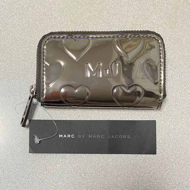 MARC BY MARC JACOBS(マークバイマークジェイコブス)のマークジェイコブス【MARC JACOBS】新品未使用コインケース レディースのファッション小物(コインケース)の商品写真