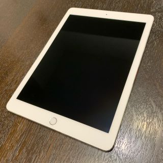 iPad Pro 9.7インチ Wi-Fiモデル 32GB MLMN2J/A