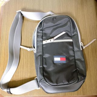 トミーヒルフィガー(TOMMY HILFIGER)のTOMMY HILFIGER ボディバッグ (ボディーバッグ)