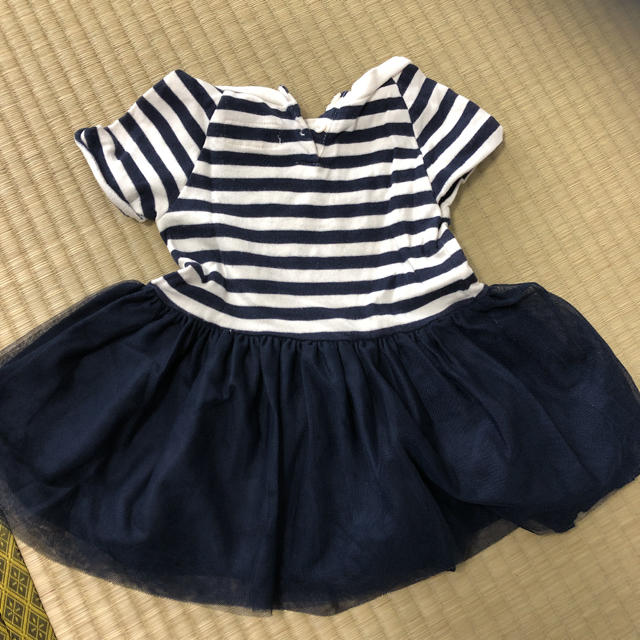 babyGAP(ベビーギャップ)のキッズワンピース　80 キッズ/ベビー/マタニティのベビー服(~85cm)(ワンピース)の商品写真