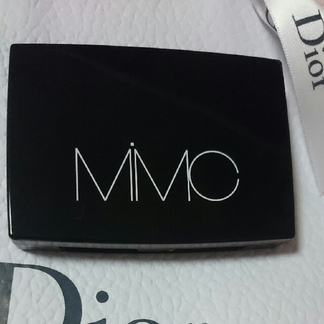 MiMC(エムアイエムシー)のMiMC アイシャドウ コスメ/美容のベースメイク/化粧品(アイシャドウ)の商品写真