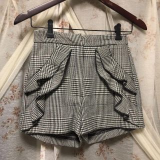 ザラ(ZARA)の値下げしました★ZARA フリルショートパンツ(ショートパンツ)