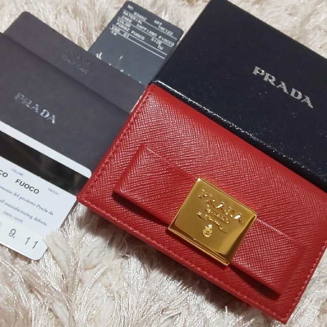 PRADA 新品 リボン カードケース プラダ レディース ファッション小物