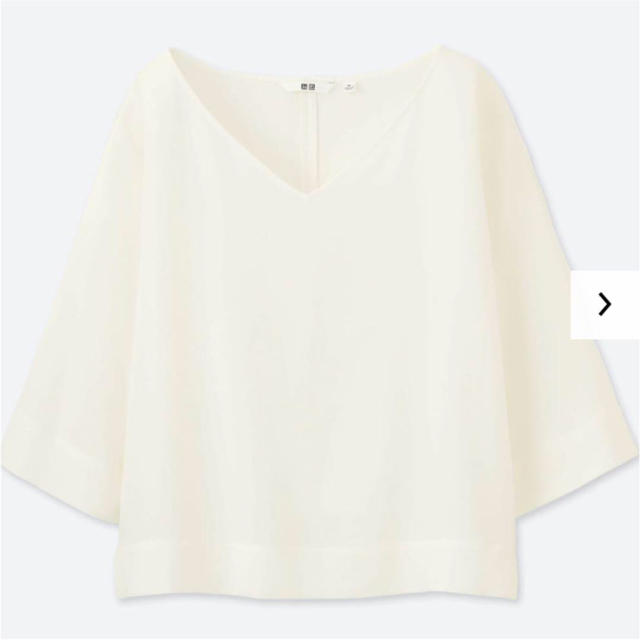 UNIQLO(ユニクロ)のUNIQLO ドレープブラウス レディースのトップス(シャツ/ブラウス(長袖/七分))の商品写真