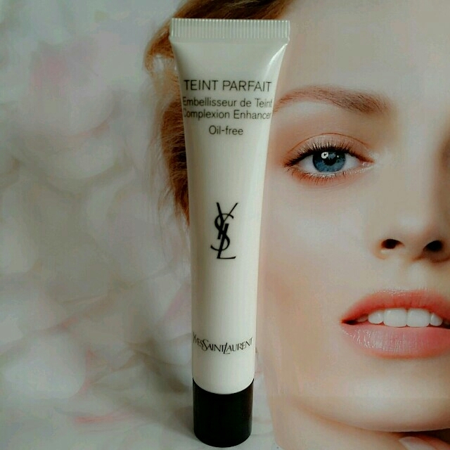 Yves Saint Laurent Beaute(イヴサンローランボーテ)のイヴ・サンローラン　化粧下地♪ コスメ/美容のベースメイク/化粧品(化粧下地)の商品写真