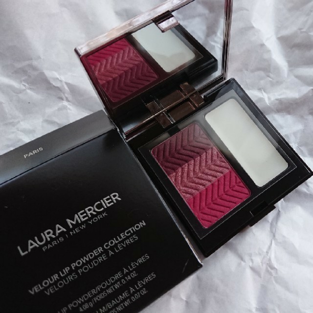 laura mercier(ローラメルシエ)のLaura Mercier 🌹 ローラ メルシエ ヴェロア リップ パウダー コスメ/美容のベースメイク/化粧品(口紅)の商品写真