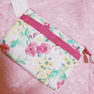 ローラアシュレイ(LAURA ASHLEY)のローラアシュレイ♡ポーチ(ポーチ)