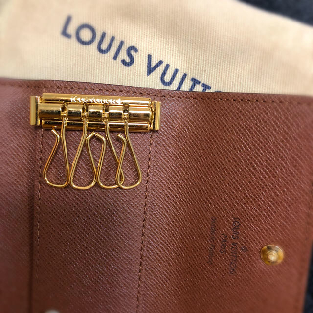 【値下げ中】LOUIS VUITTON キーケース 4連 モノグラム 1