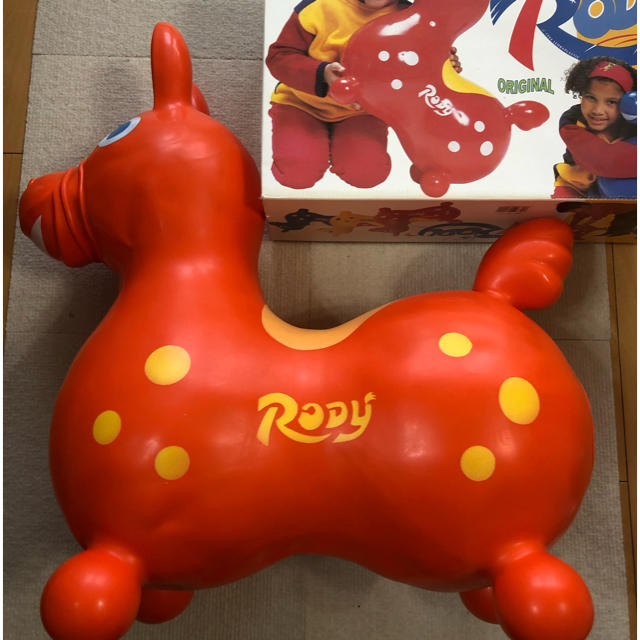 Rody(ロディ)のロディ　乗り物　幼児　オレンジ キッズ/ベビー/マタニティのおもちゃ(その他)の商品写真