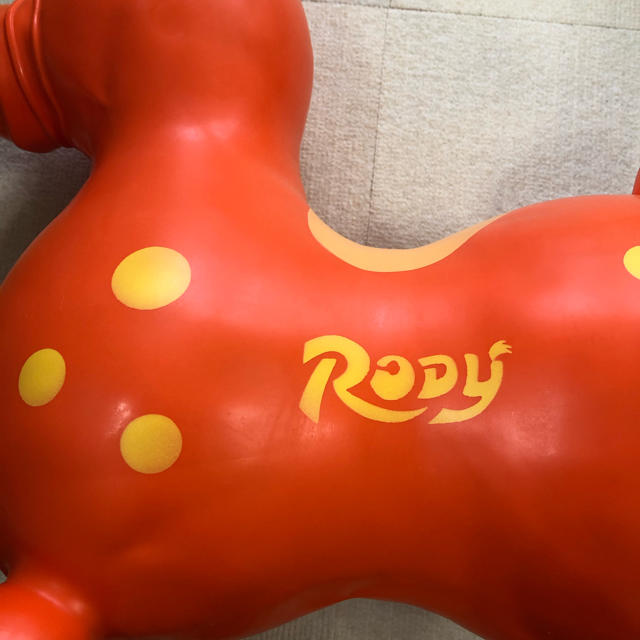 Rody(ロディ)のロディ　乗り物　幼児　オレンジ キッズ/ベビー/マタニティのおもちゃ(その他)の商品写真