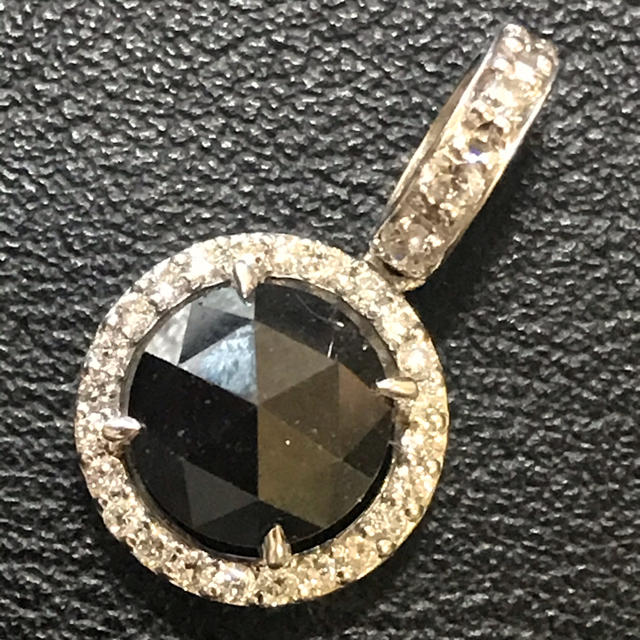 JEWELRY TSUTSUMI(ジュエリーツツミ)の14金ホワイトゴールド K14WG 大粒ブラックダイヤモンド ペンダント 14K レディースのアクセサリー(ネックレス)の商品写真