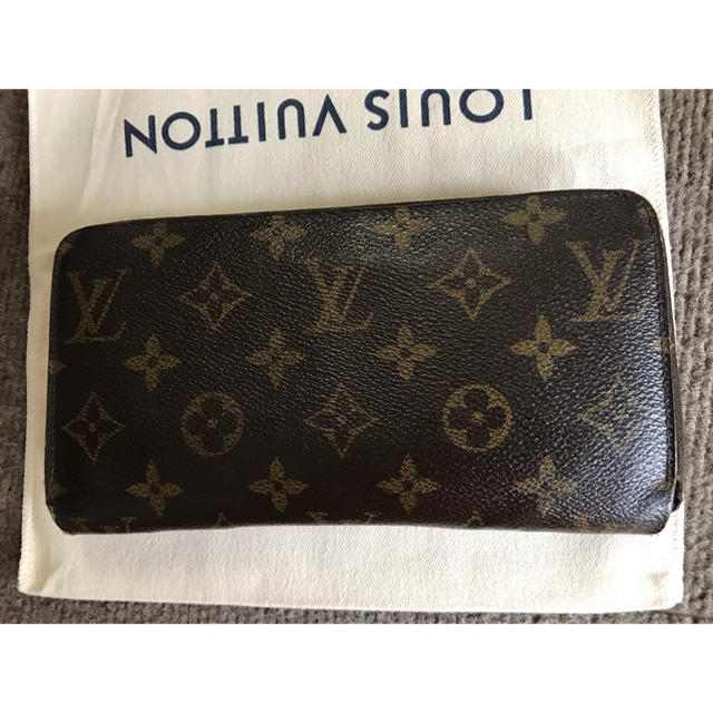 LOUIS VUITTON(ルイヴィトン)のルイヴィトン　ジッピーウォレット レディースのファッション小物(財布)の商品写真