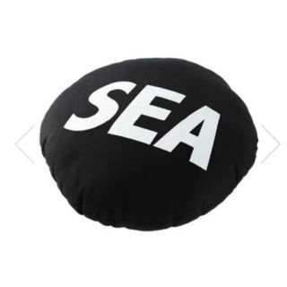 シー(SEA)のWIND AND SEA ARCHIVE BOX CUSHION BLACK(クッション)