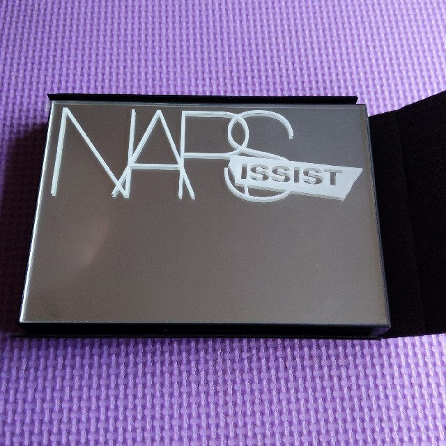 NARS(ナーズ)のナーズイストアイシャドーパレット コスメ/美容のベースメイク/化粧品(アイシャドウ)の商品写真