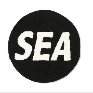 シー(SEA)のWIND AND SEA (round) MAT BLACK(ラグ)