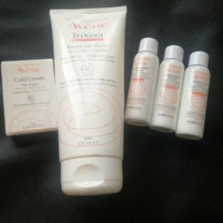 アベンヌ(Avene)のアベンヌクリーム200ミリクレンジング６０g石鹸２５gプレゼントあり(ボディソープ/石鹸)