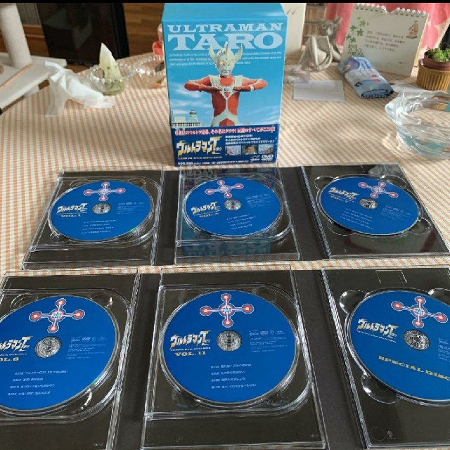 ウルトラマンタロウ COMPLETE DVD-BOX〈14枚組〉の通販 by 5's shop