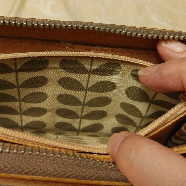 Orla Kiely(オーラカイリー)のOrla Kiely 本革長財布 レディースのファッション小物(財布)の商品写真