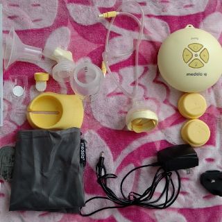 値下げしました。medela メデラ swing スイング 電動 搾乳機 中古(その他)