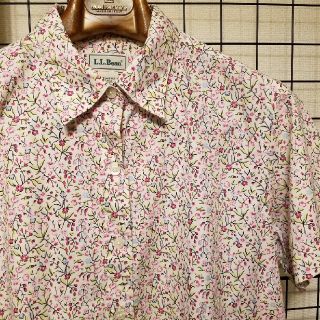 エルエルビーン(L.L.Bean)のL.L.Bean エルエルビーン 小花柄 半袖ボタンシャツ shirt(シャツ/ブラウス(半袖/袖なし))