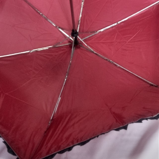 軽量　折りたたみ傘　晴雨兼用　エンジ レディースのファッション小物(傘)の商品写真