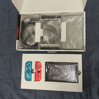 ニンテンドースイッチ(Nintendo Switch)のSwitch 本体 中古 (家庭用ゲーム機本体)