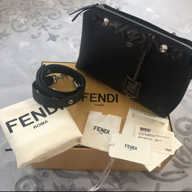 FENDIフェンディ バイザウェイ