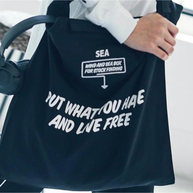 SEA(シー)のWDS ARCHIVE BOX BAG / BLACK  メンズのバッグ(ショルダーバッグ)の商品写真