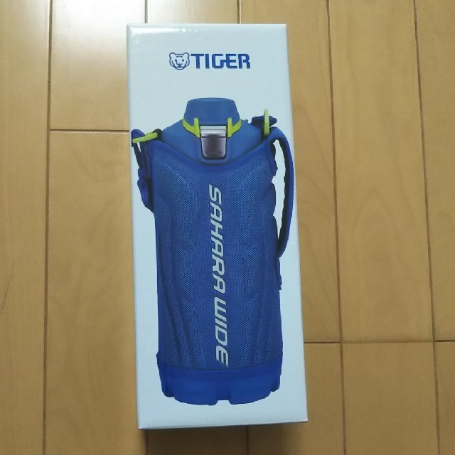 TIGER(タイガー)のタイガー サハラワイド 1.0L 新品未使用 水筒 ブルー キッズ/ベビー/マタニティの授乳/お食事用品(水筒)の商品写真