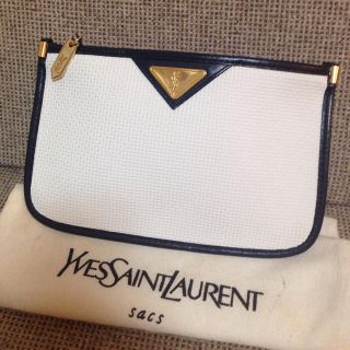 サンローラン(Saint Laurent)の美品イヴサンローラン♡クラッチ♡ポーチ♡(クラッチバッグ)