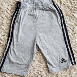 アディダス(adidas)のハーフパンツ✩アディダス(パンツ/スパッツ)