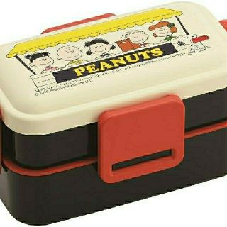 ピーナッツ(PEANUTS)の新品★ふんわり盛れる ドーム型フタ 2段 弁当箱 600ml / スヌーピー (弁当用品)