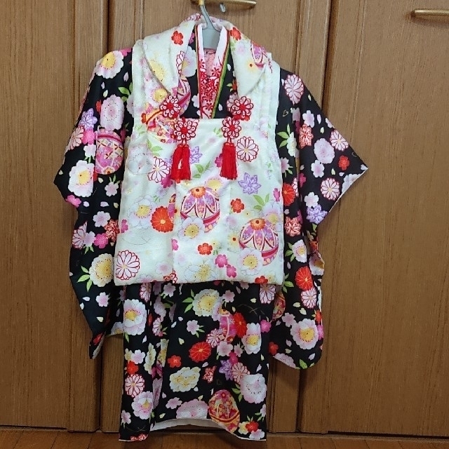 七五三着物セット  女の子  三才 キッズ/ベビー/マタニティのキッズ服女の子用(90cm~)(和服/着物)の商品写真