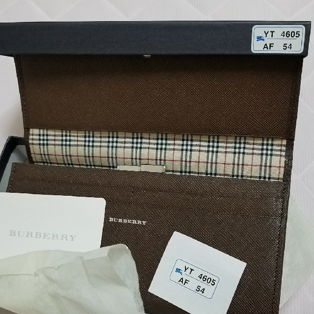 BURBERRY(バーバリー)の(💴⤵️)BURBERRY 長財布　未使用 メンズのファッション小物(長財布)の商品写真