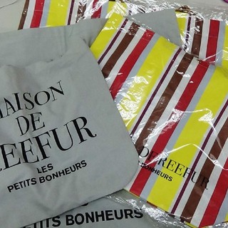 メゾンドリーファー(Maison de Reefur)の梨花ブランドMAISON DE REEFUR（メゾンドリーファー）バッグ(トートバッグ)