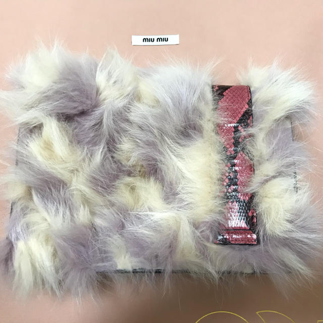 miumiu 【元値約50万!】ファークラッチバッグ【レア】値下げ中