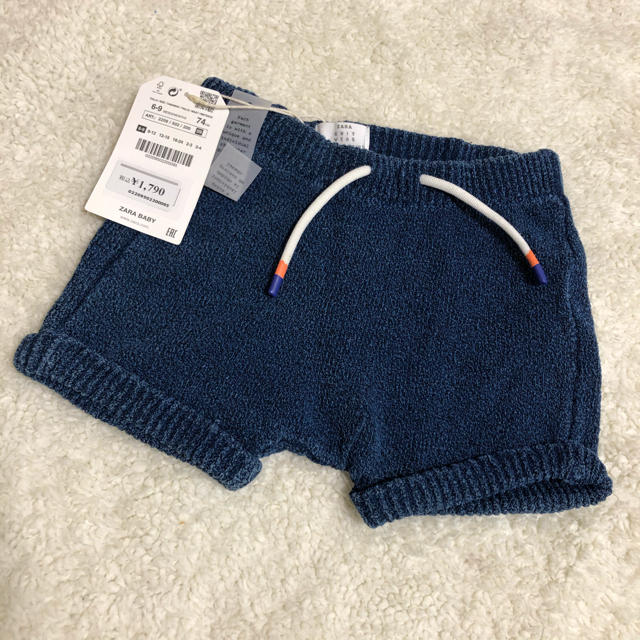 ZARA KIDS(ザラキッズ)のzara baby  ニットショートパンツ　74cm キッズ/ベビー/マタニティのベビー服(~85cm)(パンツ)の商品写真