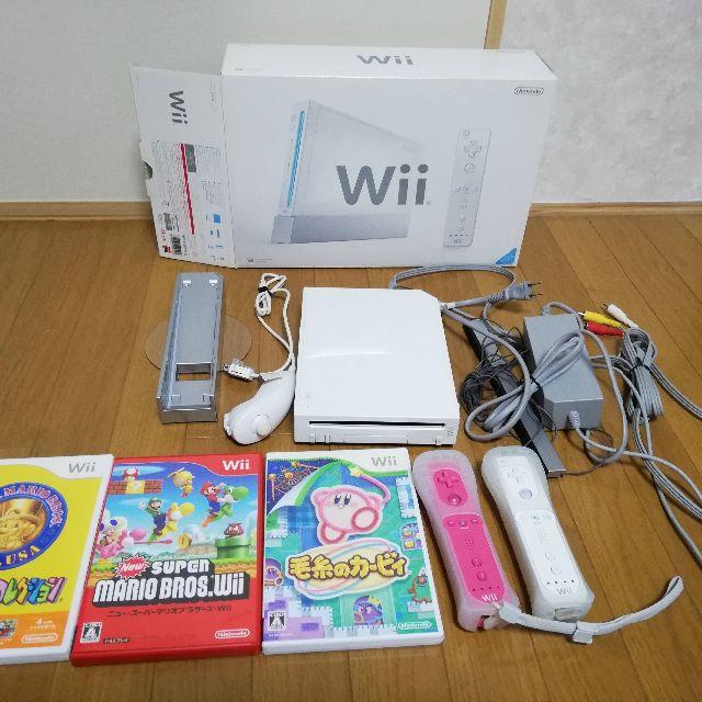 任天堂 - Wii 本体セット ソフト３本付きの通販 by kanro3's shop ...