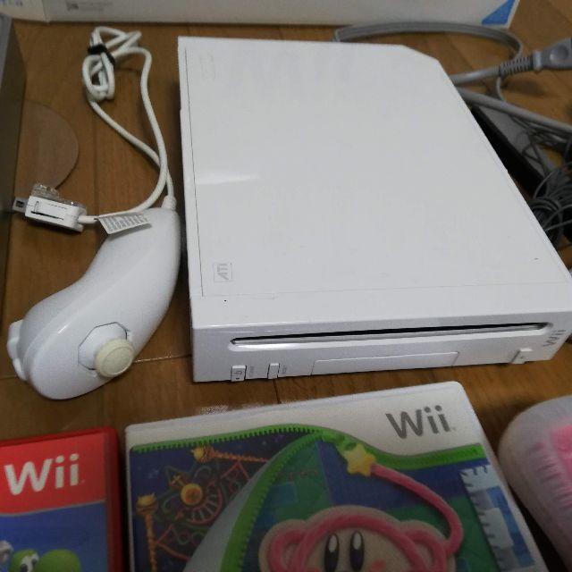 任天堂 - Wii 本体セット ソフト３本付きの通販 by kanro3's shop ...