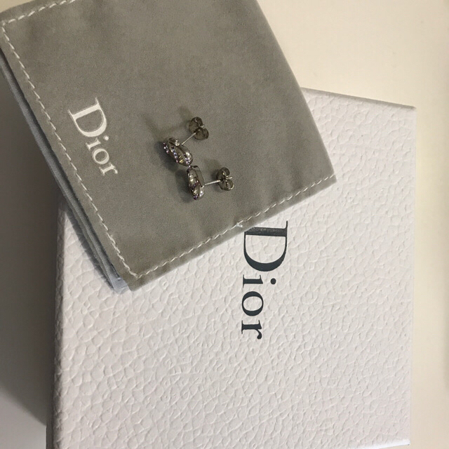 Dior ピアス 1