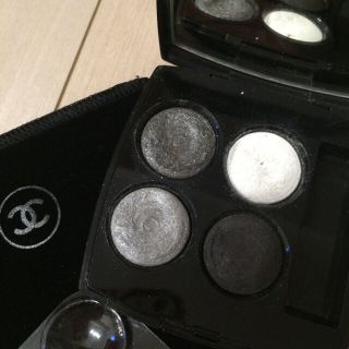 シャネル(CHANEL)のCHANEL アイシャドウ おまけ付き(アイシャドウ)