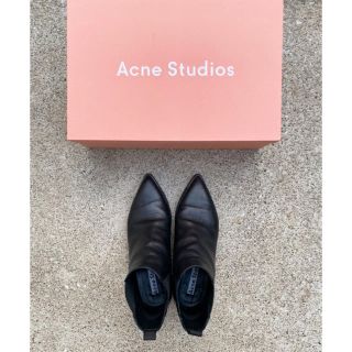 アクネ(ACNE)の【美品】ACNESTUDIOS JENSEN  GRAIN BOOTS(ブーツ)