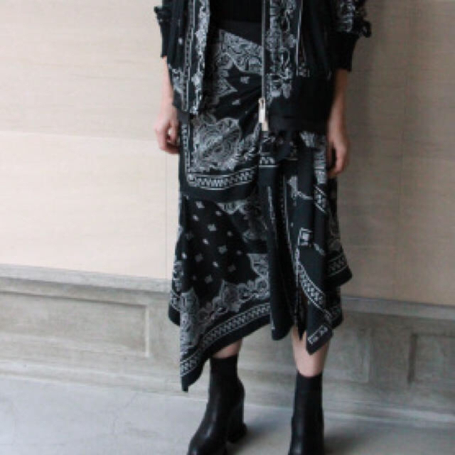 sacai バンダナ柄 トップス