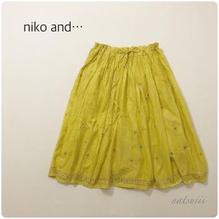 ニコアンド(niko and...)のniko and ニコアンド .  ビーズ 刺繍 インド スカート(ひざ丈スカート)